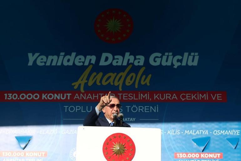 Kurulan tuzakları yenerek yürüyeceğiz. Cumhurbaşkanı Erdoğan: Terörsüz bir Türkiye'yi mutlaka inşa edeceğiz.